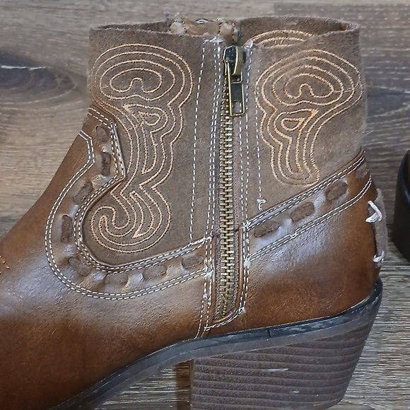 Coolway Brown Leather Boots Size 7 - Picture 4 of 9